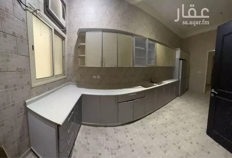 شقة للبيع في شارع مدائن صالح ، حي الحمراء ، الخبر ، الخبر صورة 2