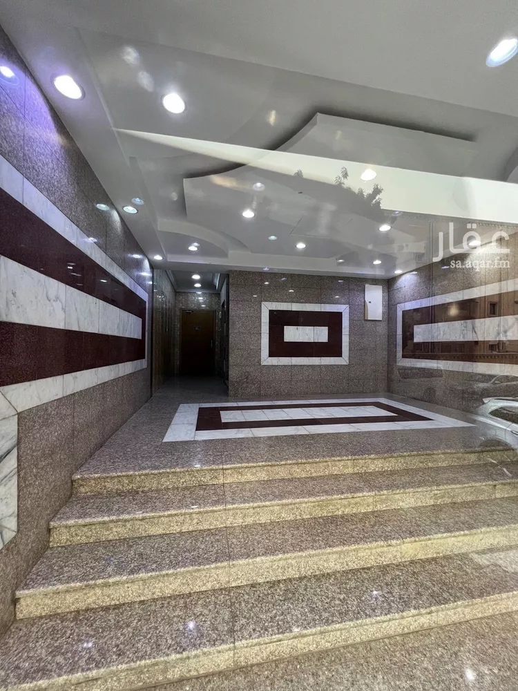 عمارة للبيع في شارع سمرة بنت ربيعه, حي البوادي, مدينة جدة, منطقة مكة المكرمة صورة 4