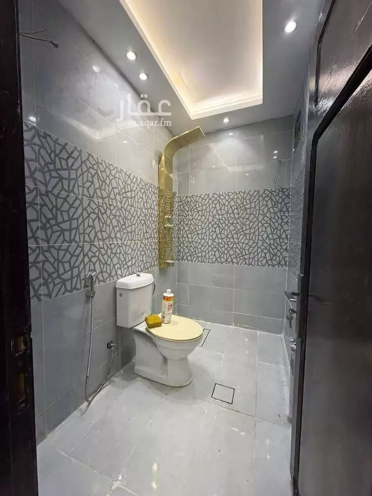 شقة للإيجار في شارع علقان, حي النزهة, مدينة جدة, منطقة مكة المكرمة صورة 4