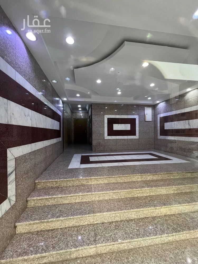 عمارة للبيع في شارع سمرة بنت ربيعه, حي البوادي, مدينة جدة, منطقة مكة المكرمة صورة 2