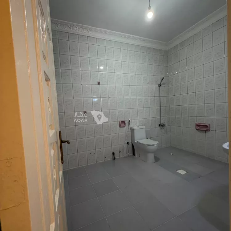 Apartment for Rent in Jeddah As Safaa 8