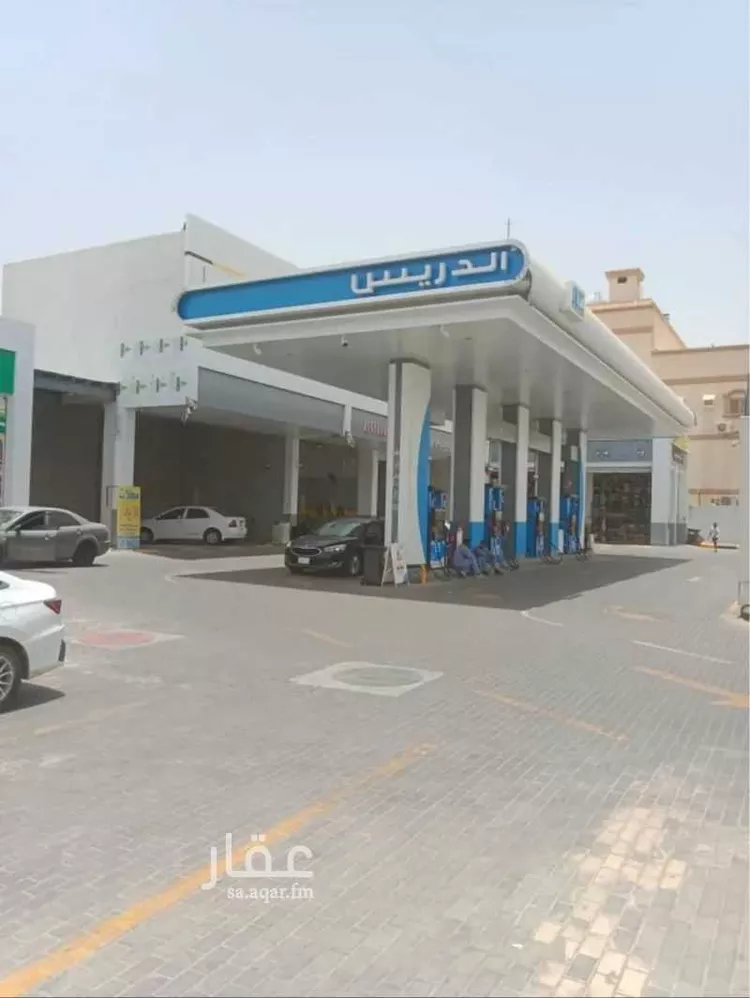 محل للإيجار في شارع شارع ياسر بن عامر الكناني, حي الفلاح, مدينة جدة, منطقة مكة المكرمة صورة 2