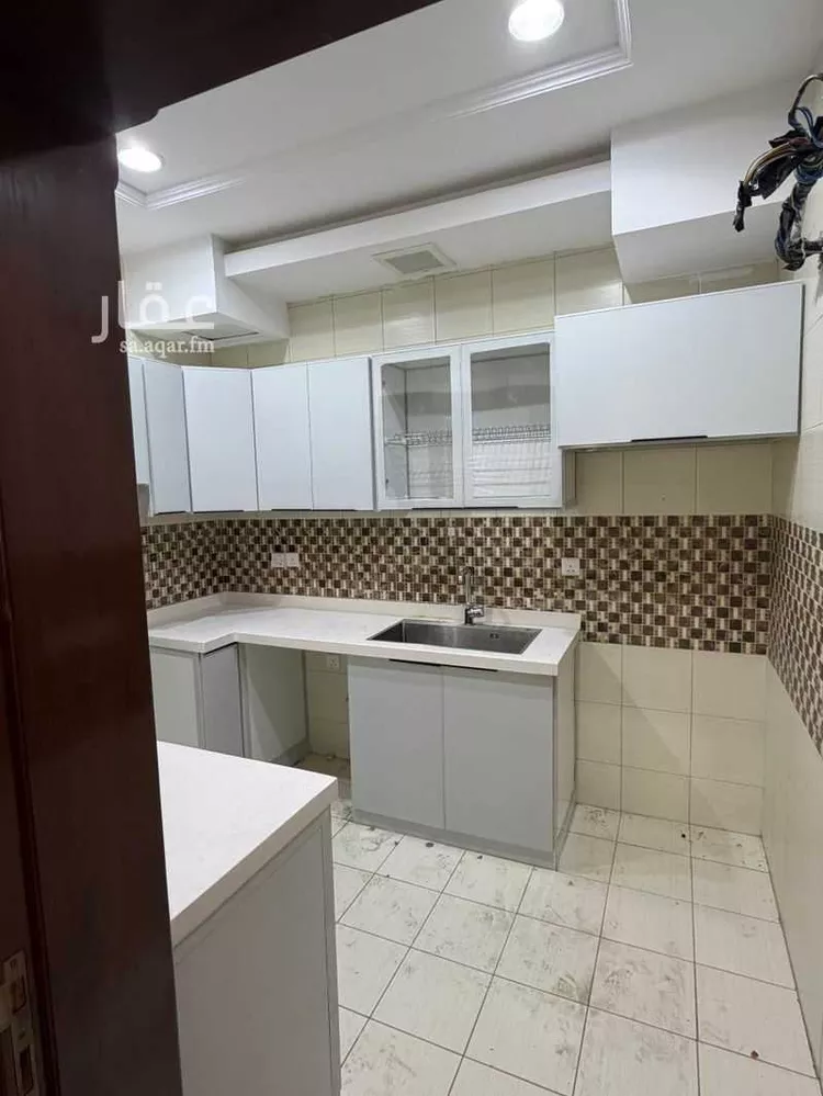 عمارة للإيجار في شارع عباس الحلواني, حي الروضة, مدينة جدة, منطقة مكة المكرمة صورة 5