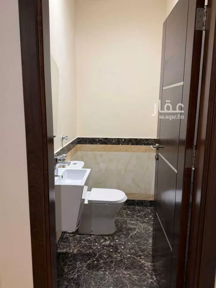 عمارة للإيجار في شارع عباس الحلواني, حي الروضة, مدينة جدة, منطقة مكة المكرمة