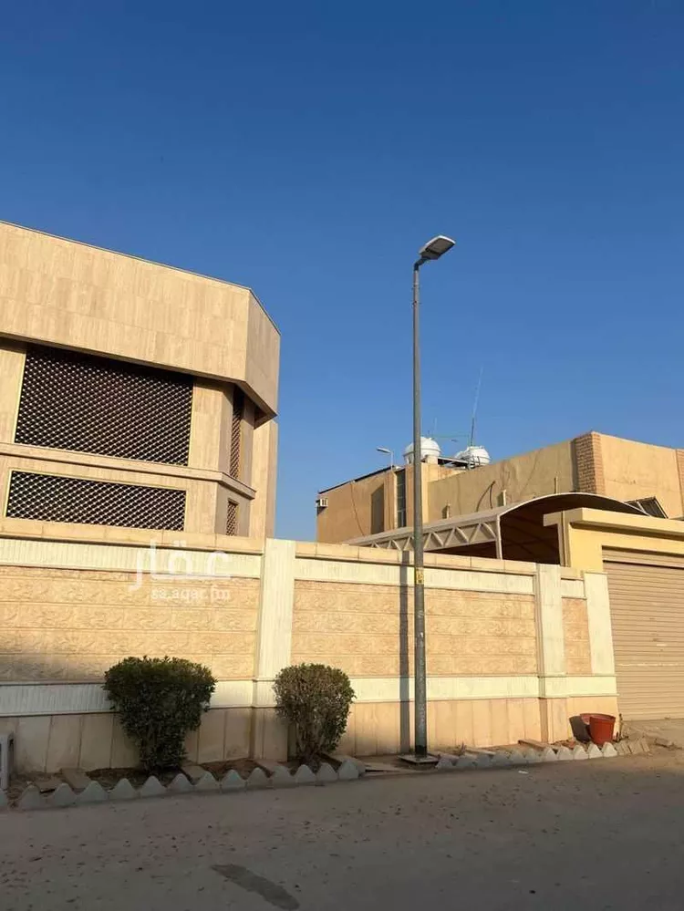 فيلا للإيجار في شارع أبي الفضل الهمذاني ، حي صلاح الدين ، الرياض ، منطقة الرياض صورة 2