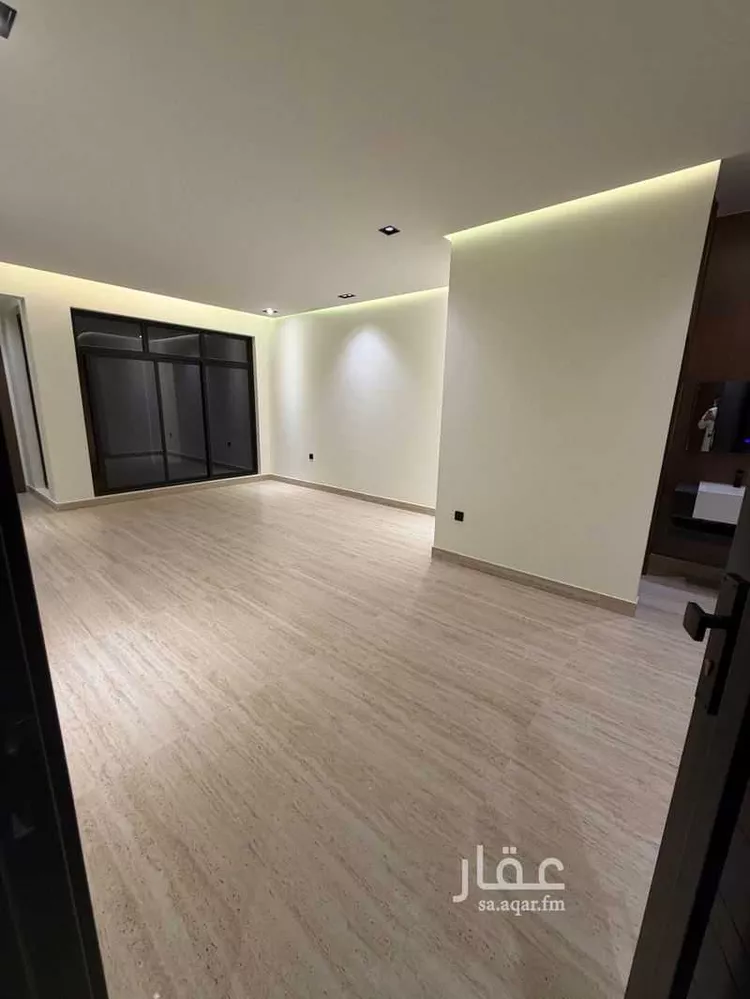 دور للبيع في شارع احمد , حي النرجس, مدينة الرياض, منطقة الرياض صورة 3