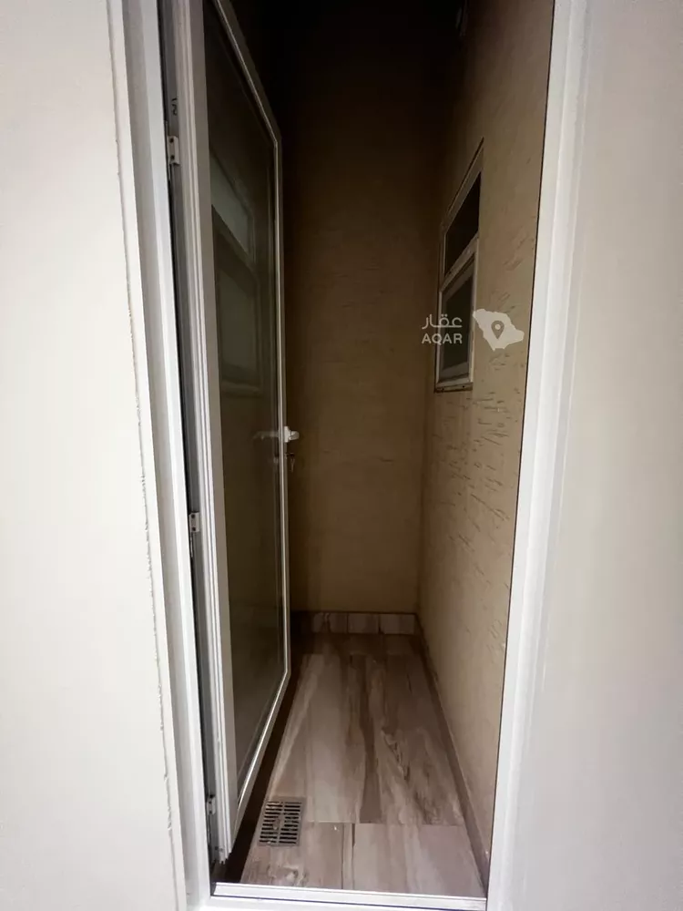 شقة للإيجار في شارع عيسى بن علي الكحال, حي النخيل, مدينة الرياض, منطقة الرياض 5