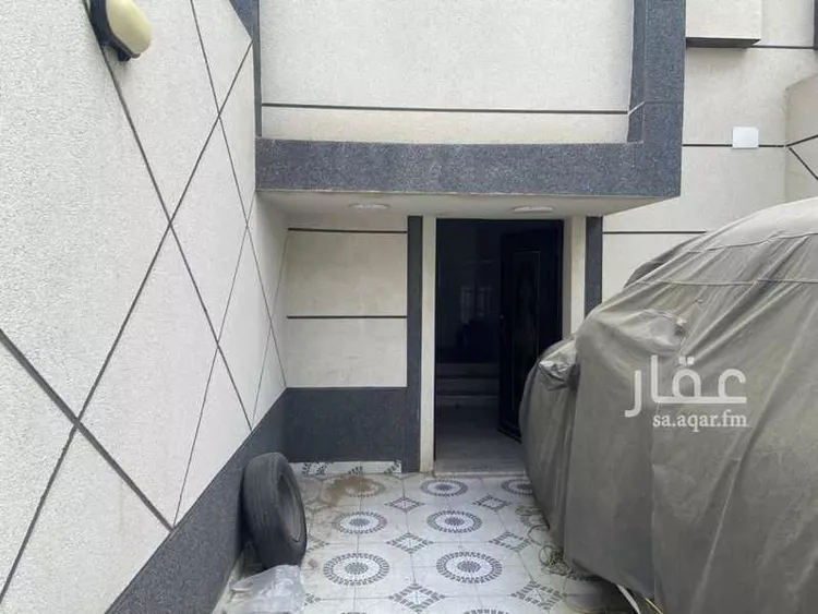 فيلا للإيجار في شارع 7719098, حي الوفاء, مدينة خميس مشيط, منطقة عسير صورة 3