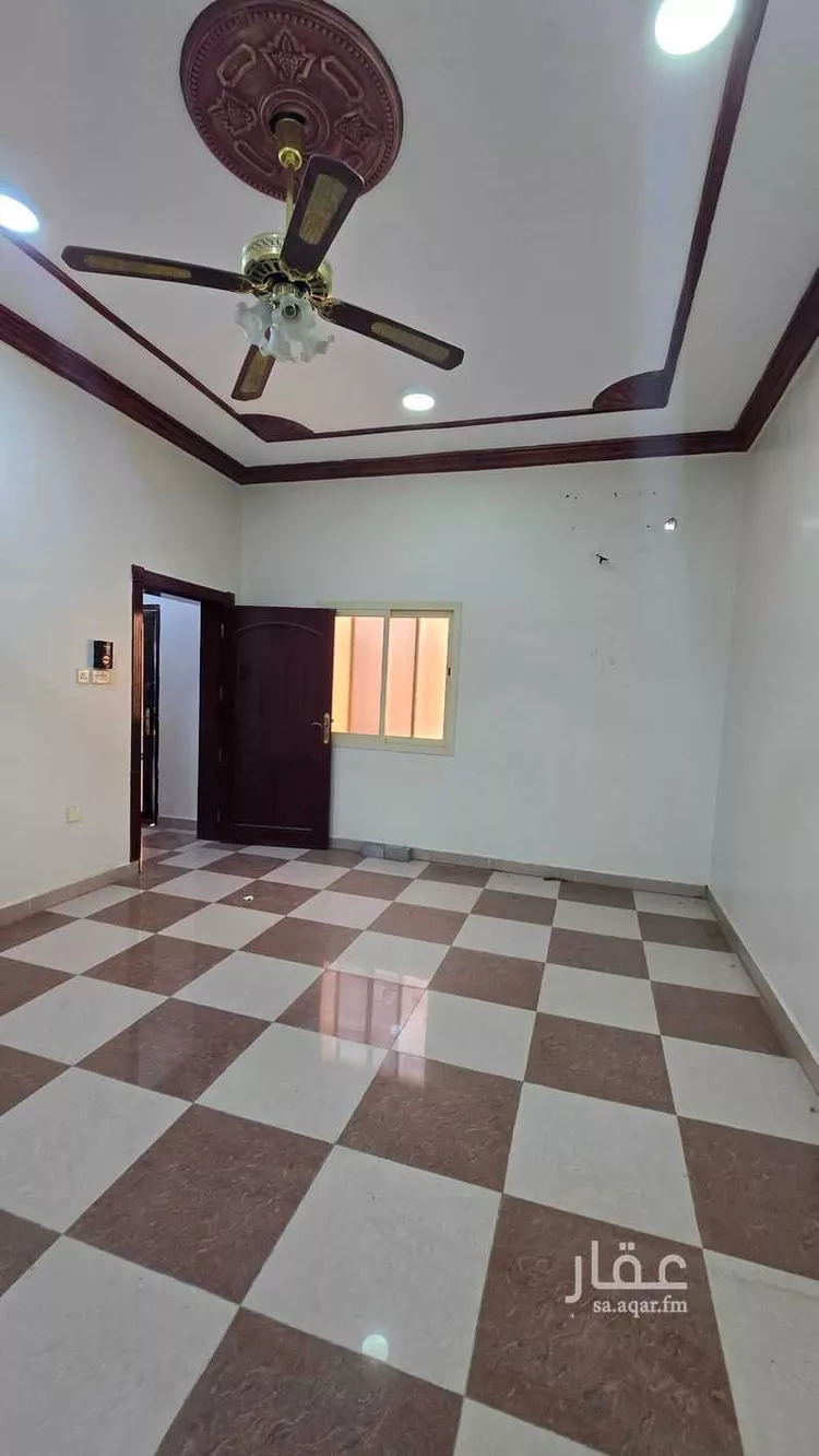 فيلا للإيجار في شارع ابن خير الاشبيلي, حي منسوبي التعليم الأول, مدينة الاحساء, المنطقة الشرقية صورة 4
