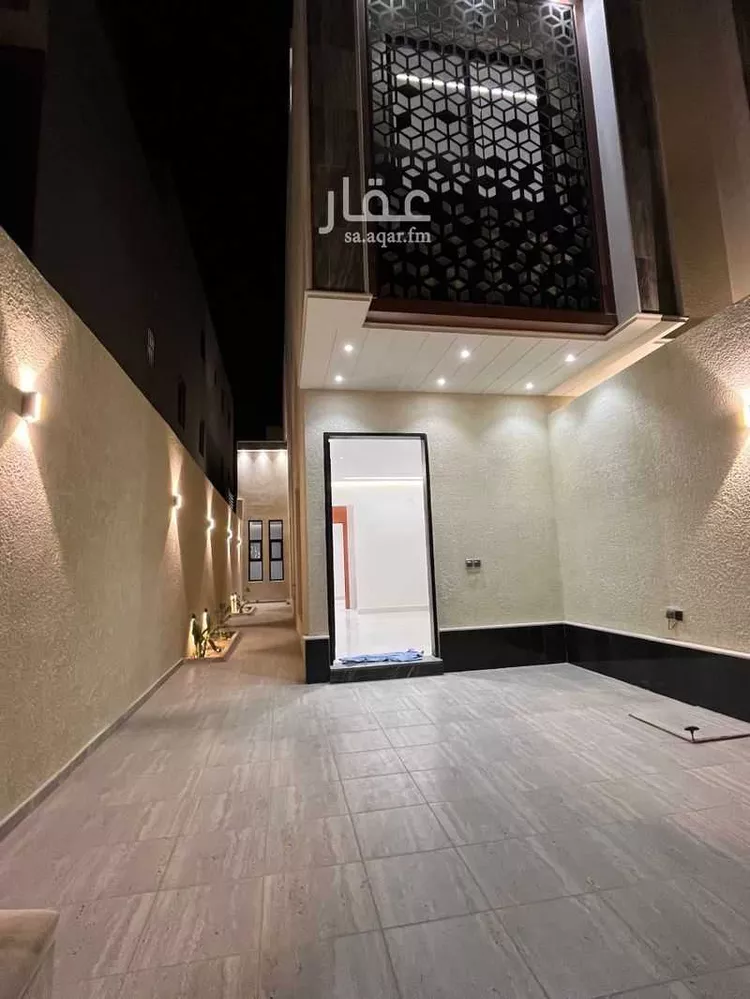 دور للبيع في شارع عبدالقادر بن عبدالوارث, حي الرمال, مدينة الرياض, منطقة الرياض