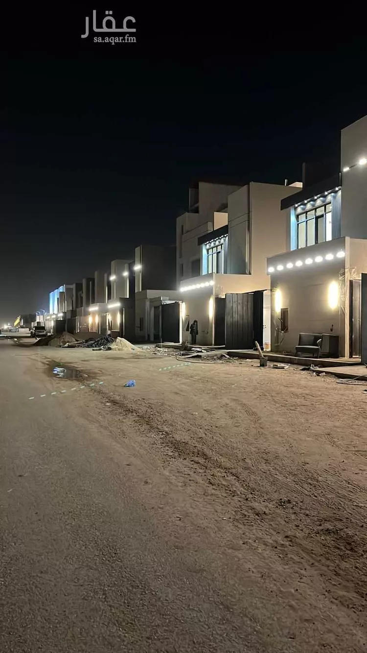 فيلا للبيع في شارع الحسين بن رواحة, حي الرمال, مدينة الرياض, منطقة الرياض صورة 3
