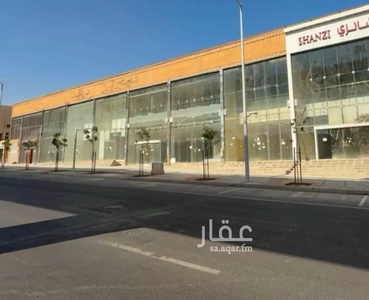 محل للإيجار في شارع طريق المدينة المنورة, حي العريجاء الأوسط, مدينة الرياض, منطقة الرياض