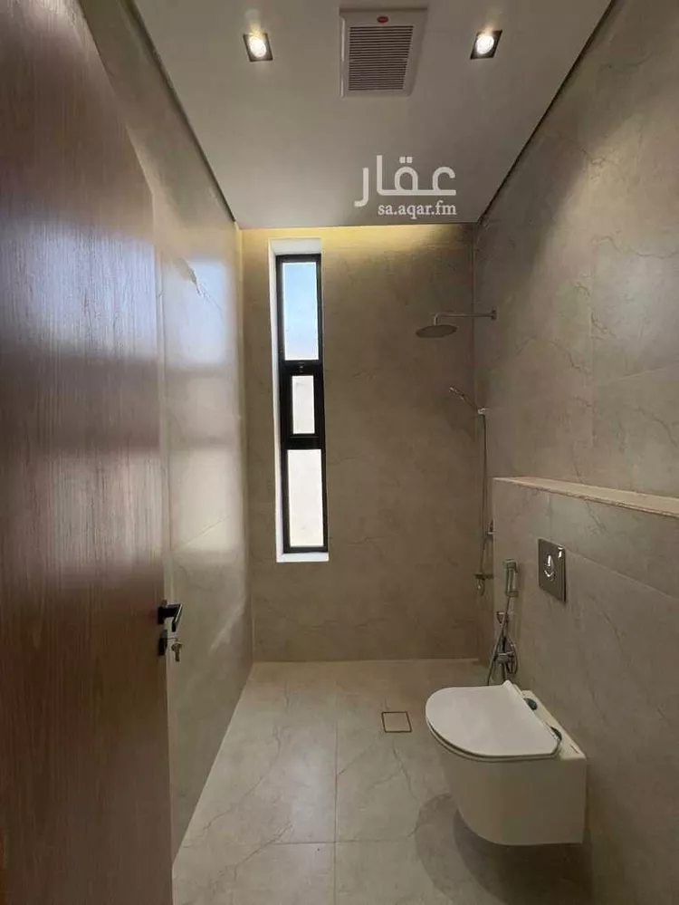 دور للبيع في شارع عمر بن حبيب, حي الجنادرية, مدينة الرياض, منطقة الرياض صورة 4