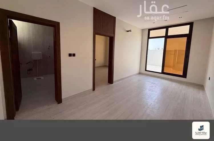 فيلا للبيع في شارع طاهر سنبل, حي هجر الثاني, مدينة الاحساء, المنطقة الشرقية صورة 2