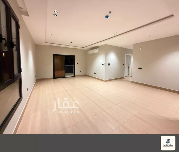 شقة للإيجار في شارع العطايف, حي الحمراء, مدينة الخبر, المنطقة الشرقية صورة 3