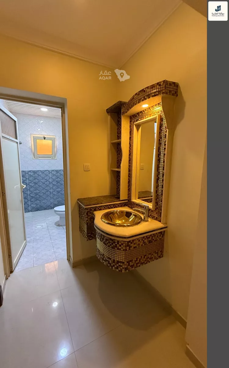 Floor for Rent in Al Khobar Al Amwaj 8