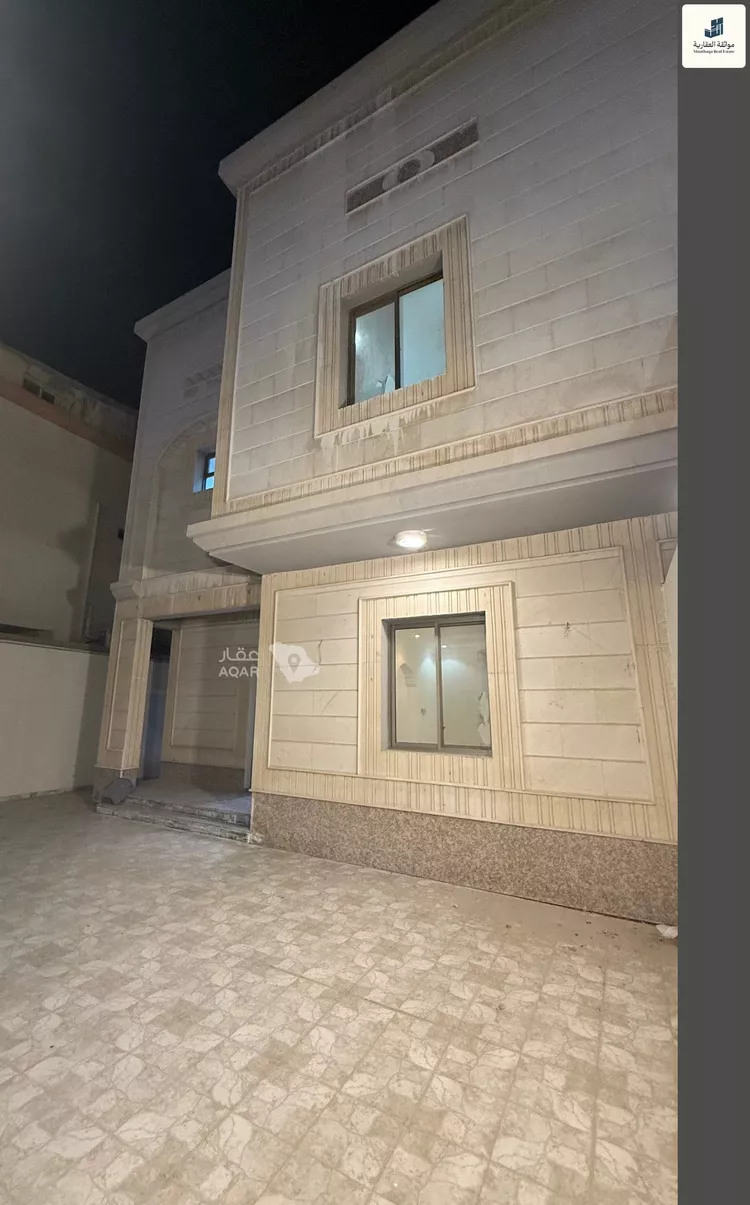 فيلا للإيجار في شارع سعد الدين بن عبد العزيز, حي الخزامى, مدينة الخبر, المنطقة الشرقية صورة 2