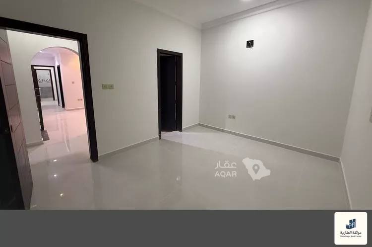 فيلا للإيجار في شارع سعد الدين بن عبد العزيز, حي الخزامى, مدينة الخبر, المنطقة الشرقية 9