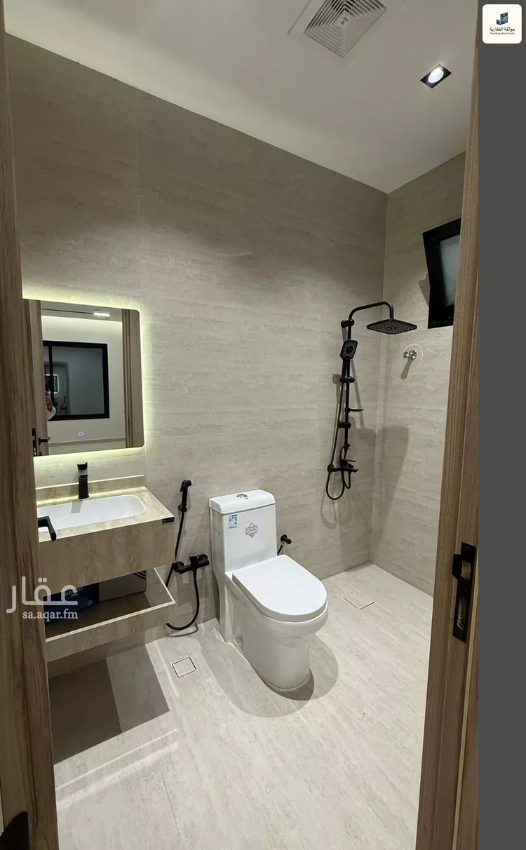 Villa for Sale in Al Khobar As Sawari 19