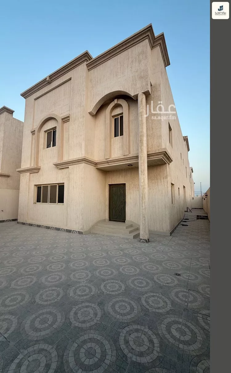 فيلا للبيع في شارع السعادة, حي العقيق, مدينة الخبر, المنطقة الشرقية صورة 2