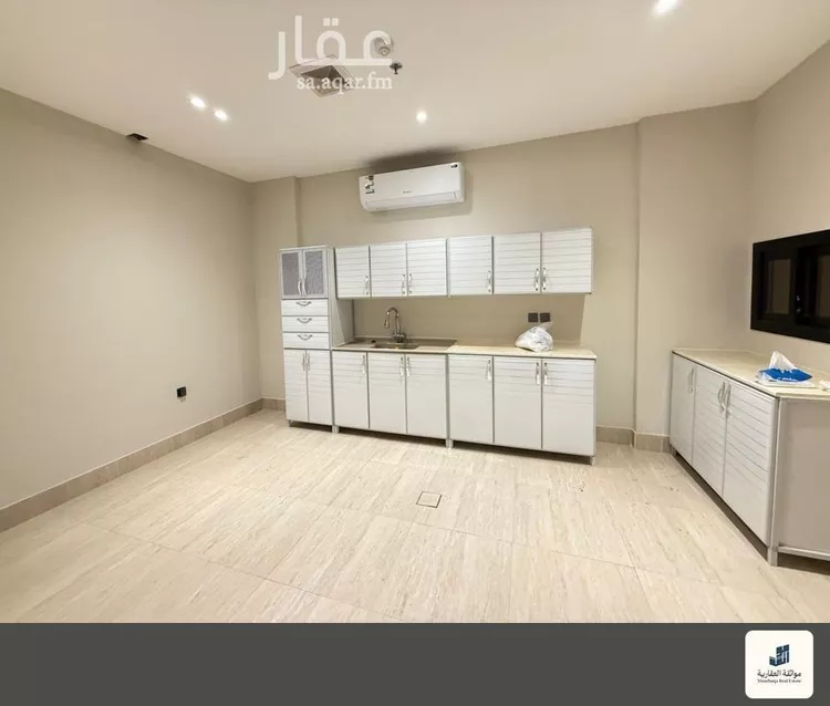 شقة للإيجار في شارع القيصومة, حي الحمراء, مدينة الخبر, المنطقة الشرقية صورة 2