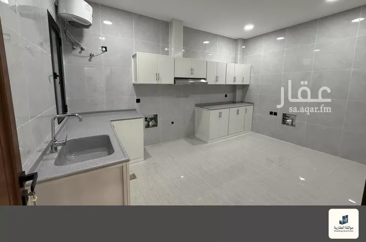 شقة للإيجار في شارع الامير مشاري بن عبدالعزيز, حي مدينة العمال, مدينة الخبر, المنطقة الشرقية صورة 3