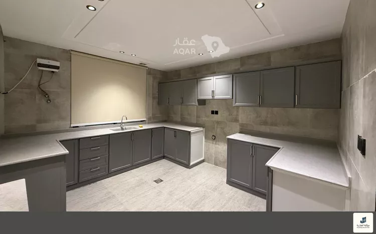 شقة للإيجار في شارع العطايف, حي الحمراء, مدينة الخبر, المنطقة الشرقية 3