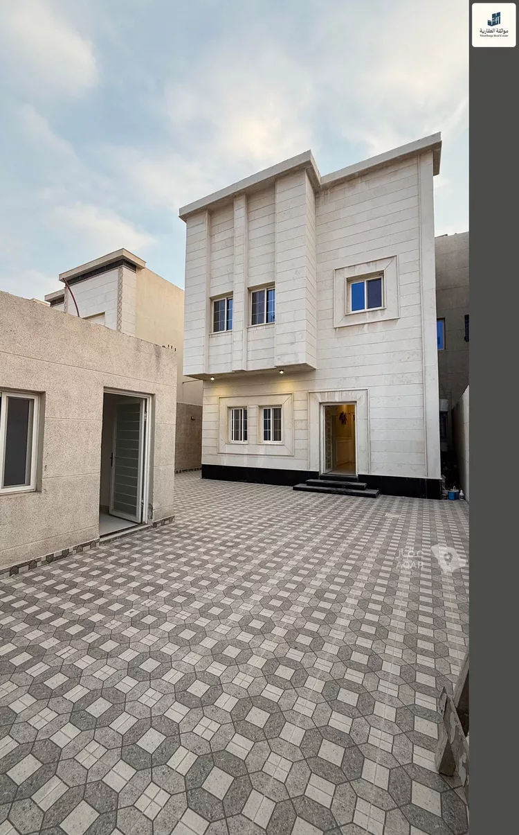 فيلا للإيجار في شارع الابتكار, حي العقيق, مدينة الخبر, المنطقة الشرقية