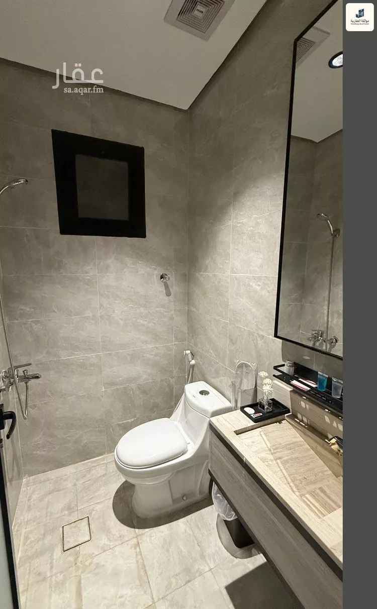 شقة للإيجار في شارع العطايف, حي الحمراء, مدينة الخبر, المنطقة الشرقية صورة 2