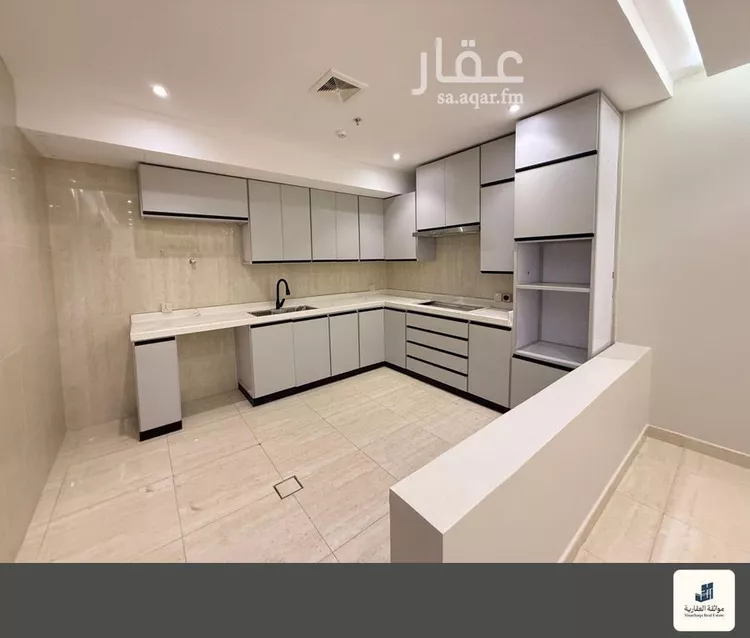 شقة للإيجار في شارع 12ب, حي الحمراء, مدينة الخبر, المنطقة الشرقية صورة 2