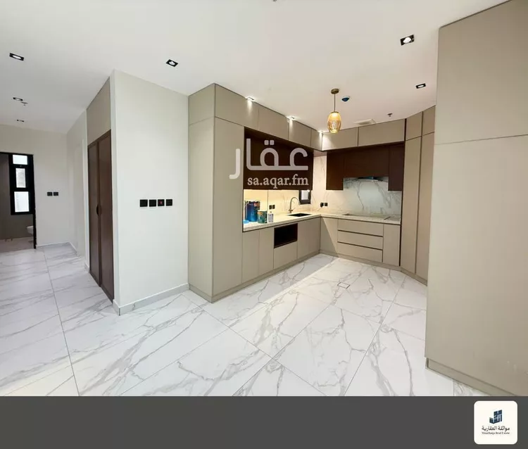 شقة للإيجار في شارع الحناكية, حي الحمراء, مدينة الخبر, المنطقة الشرقية صورة 4