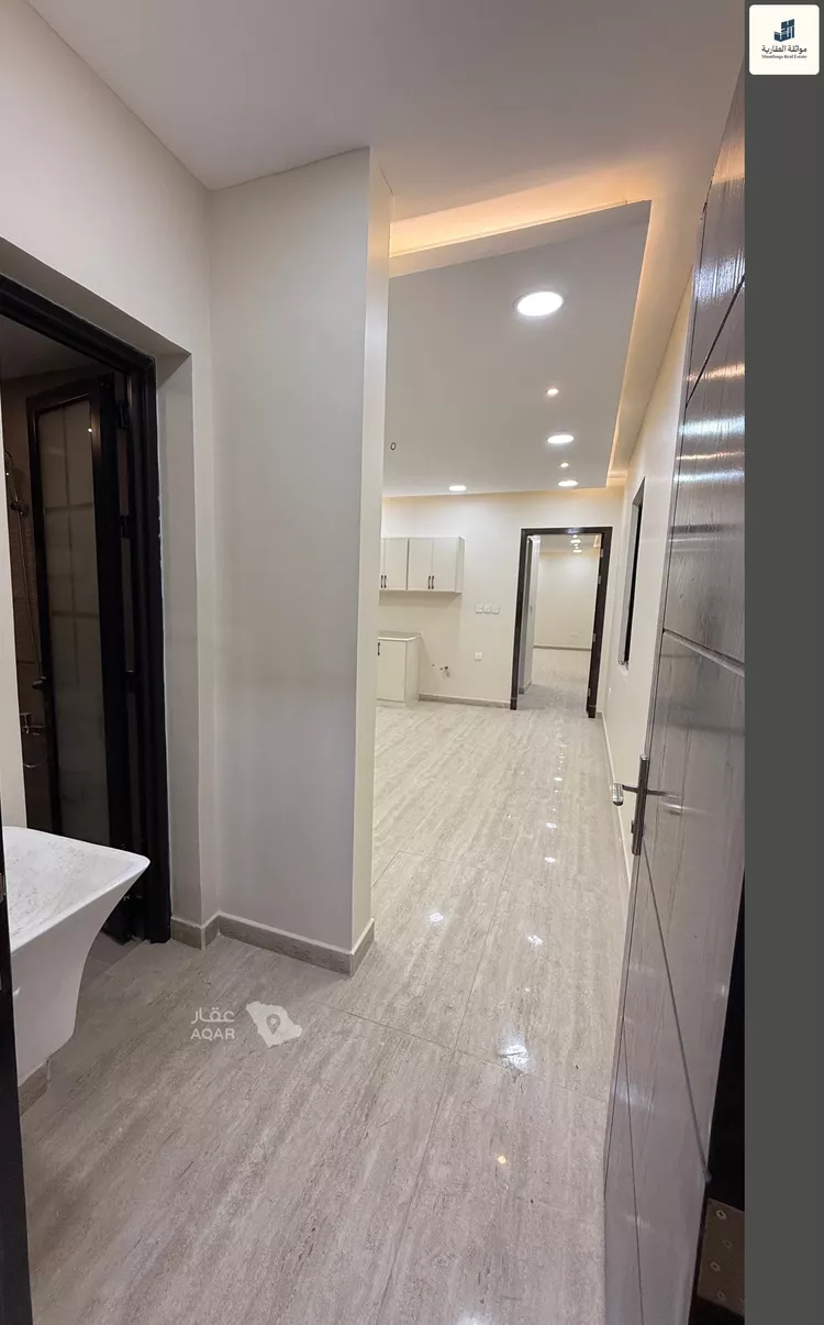 استوديو للإيجار في شارع المغاوير, حي الأمواج, مدينة الخبر, المنطقة الشرقية صورة 2