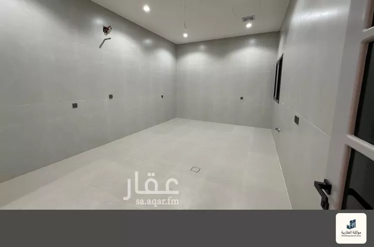 فيلا للبيع في شارع الحويلات, حي الصواري, مدينة الخبر, المنطقة الشرقية 10