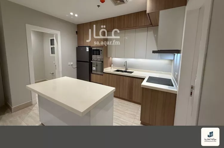 شقة للإيجار في شارع القرية العليا, حي الحمراء, مدينة الخبر, المنطقة الشرقية صورة 3