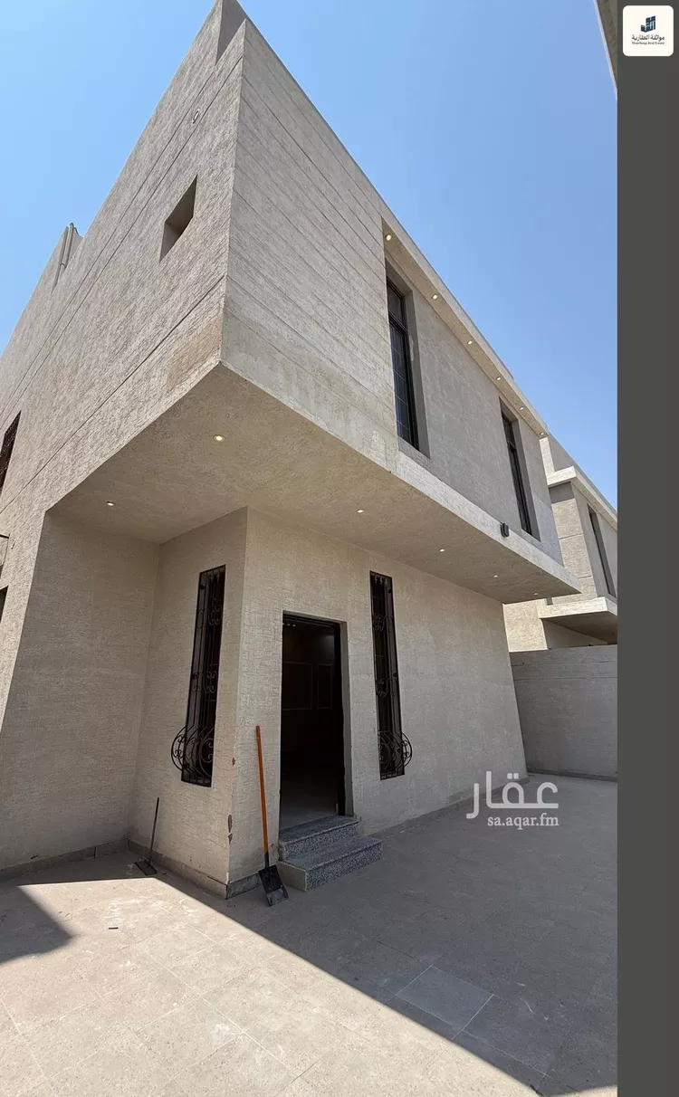 فيلا للإيجار في شارع نعيم بن عبدالله, حي الشراع, مدينة الخبر, المنطقة الشرقية صورة 2