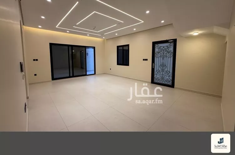 فيلا للإيجار في شارع 305, حي الأمواج, مدينة الخبر, المنطقة الشرقية صورة 5