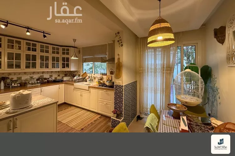 فيلا للبيع في شارع بشير ابن الحارث, حي الأمواج, مدينة الخبر, المنطقة الشرقية صورة 5