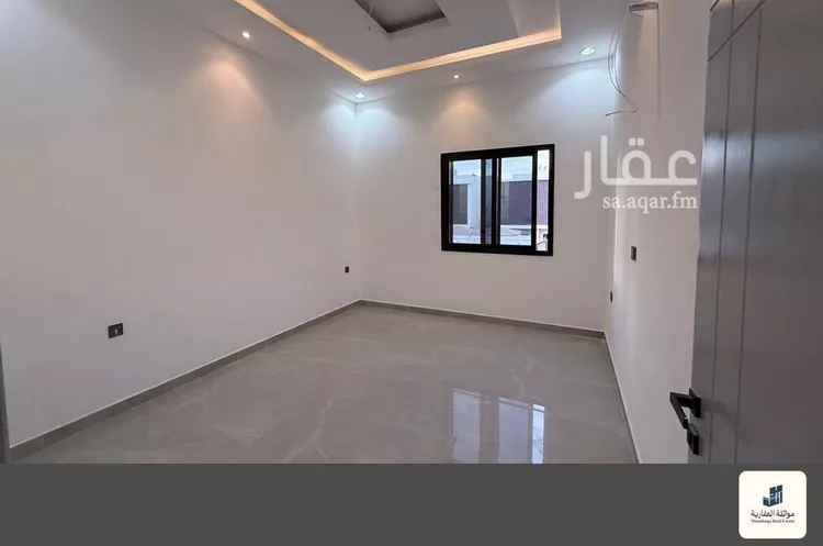 فيلا للبيع في شارع الحويلات, حي الصواري, مدينة الخبر, المنطقة الشرقية 8