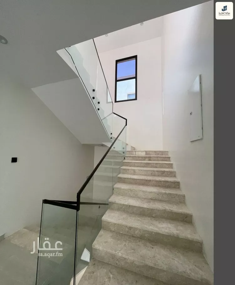 فيلا للبيع في شارع 19ب, حي الشراع, مدينة الخبر, المنطقة الشرقية 8
