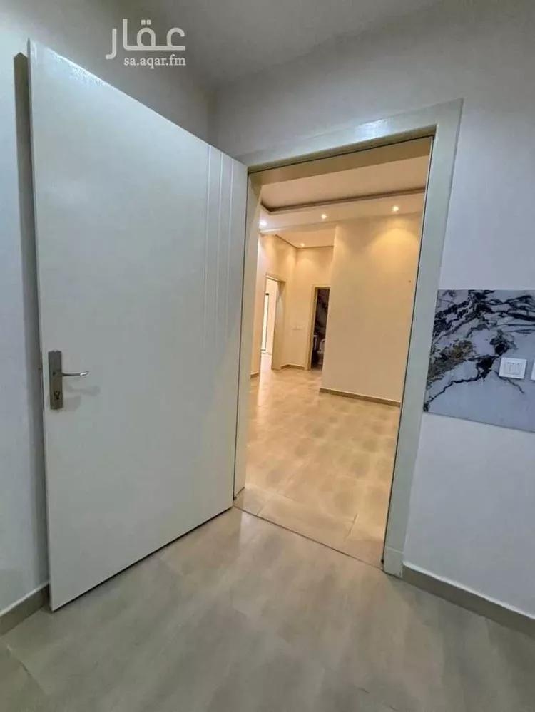 شقة للإيجار في شارع الساعه, حي ظهرة لبن, مدينة الرياض, منطقة الرياض صورة 3