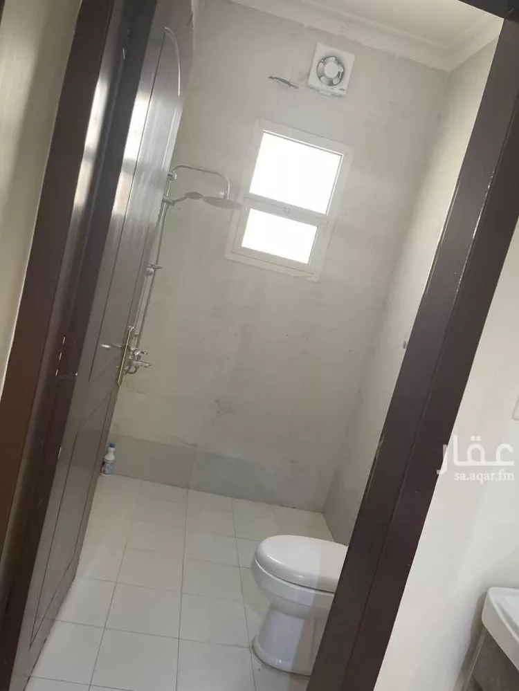 شقة للإيجار في شارع حسن كاظم الهندي ، حي السعادة ، الرياض ، منطقة الرياض صورة 4