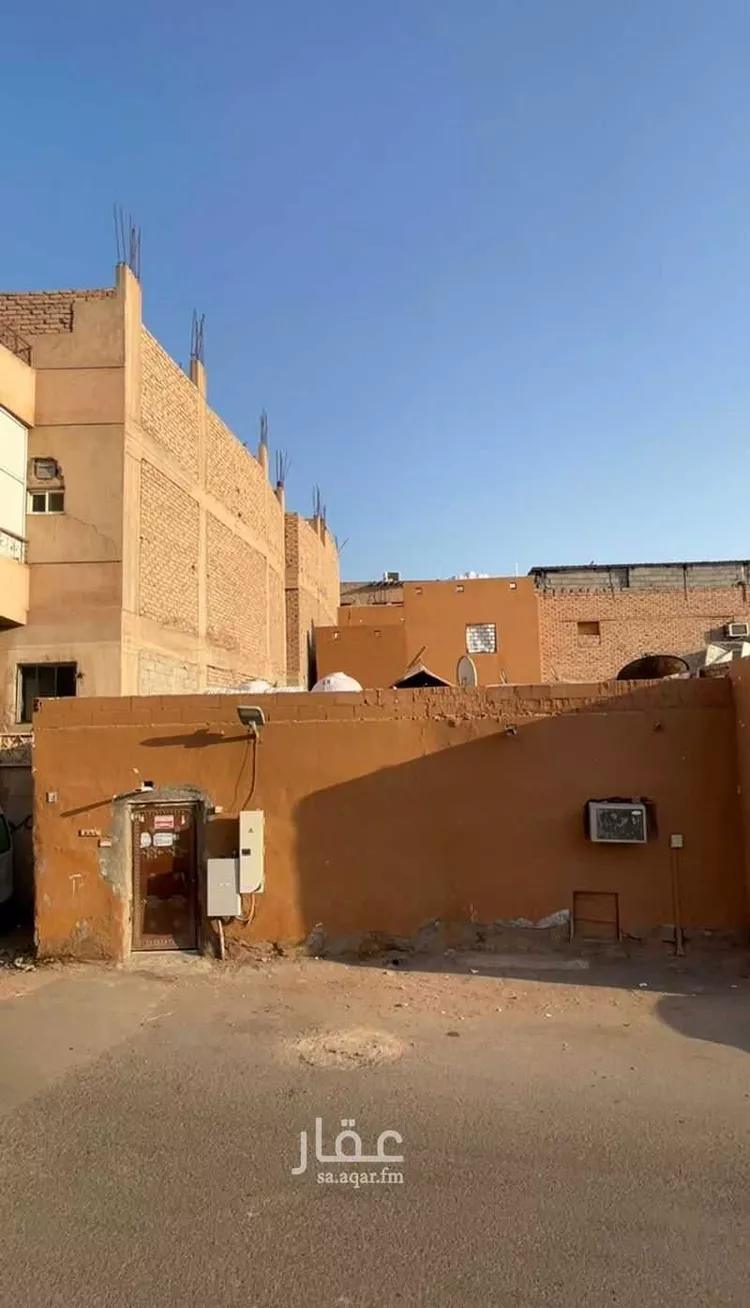 دور للبيع في شارع علي ابن عامر ابن سعد, حي الأصيفرين, مدينة المدينة المنورة, منطقة المدينة المنورة صورة 2