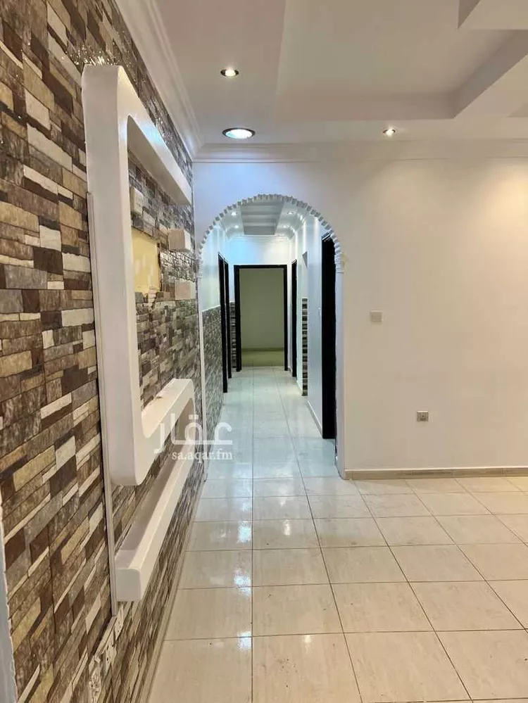 شقة للبيع في شارع سعيد بن عبيد, حي الحمراء, مدينة الجبيل, المنطقة الشرقية