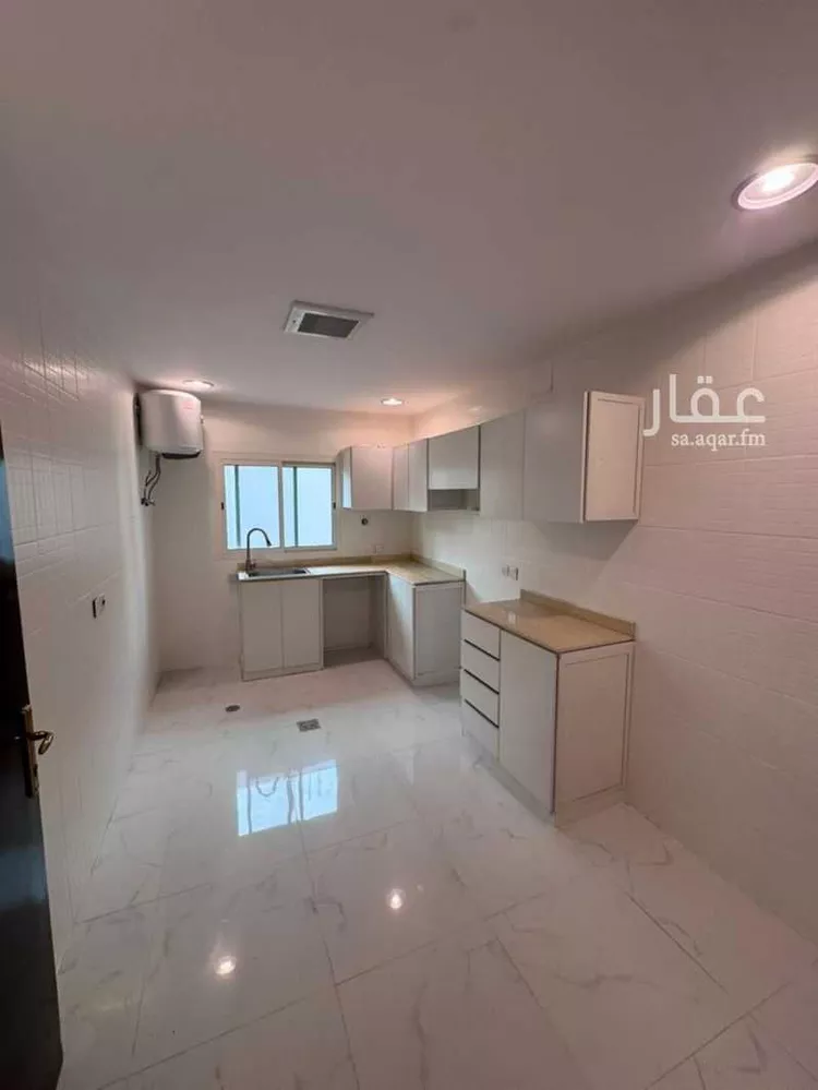 شقة للإيجار في شارع محمد بن العماد, حي عرقة, مدينة الرياض, منطقة الرياض صورة 2
