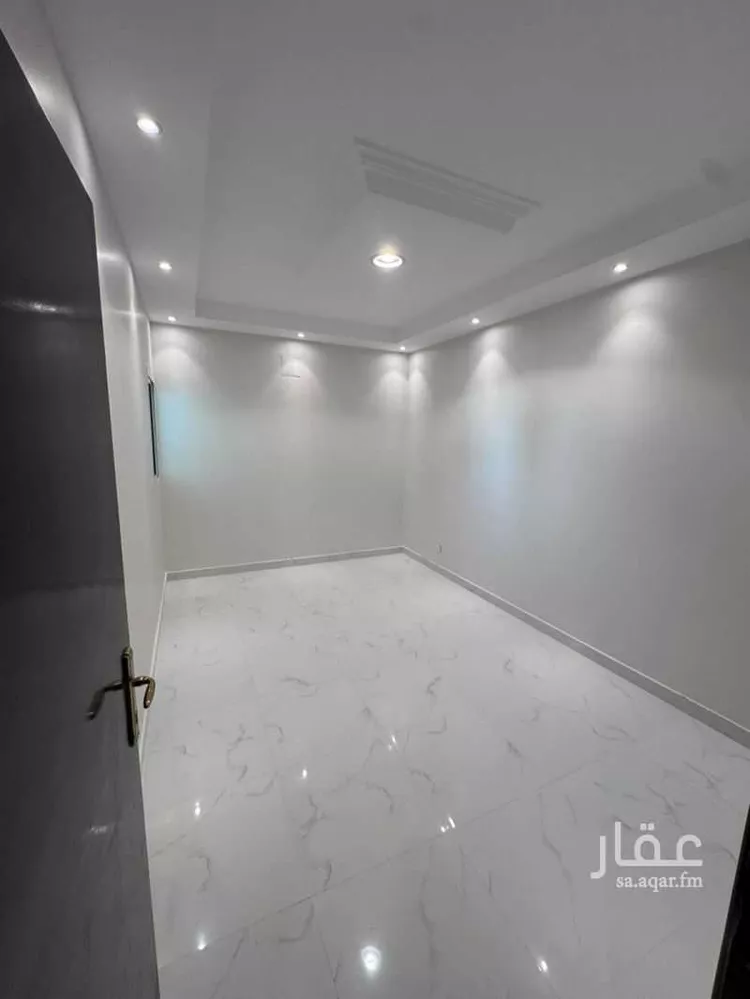 شقة للإيجار في شارع محمد بن العماد, حي عرقة, مدينة الرياض, منطقة الرياض صورة 2