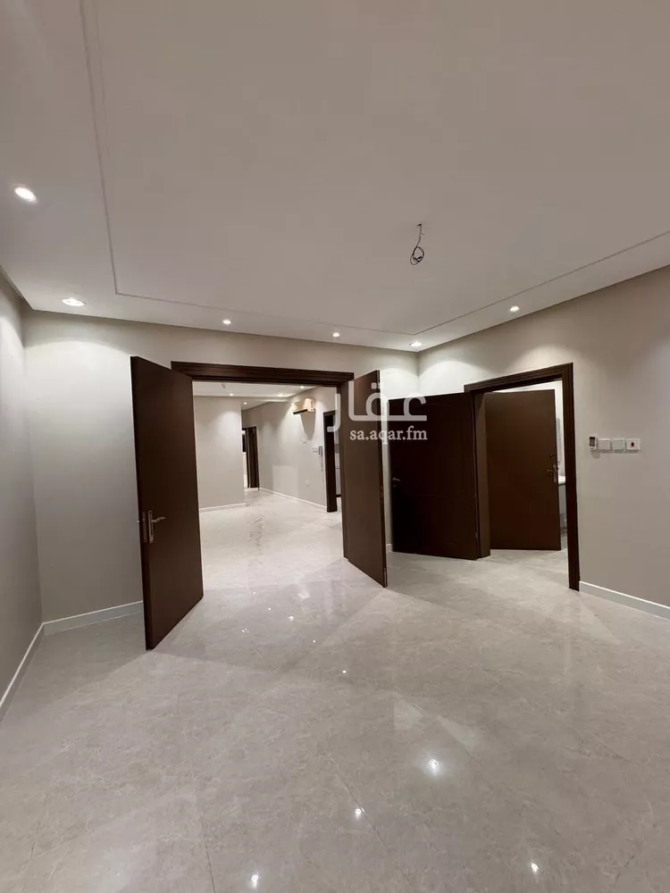 Floor for Rent in Riyadh Al Aqiq