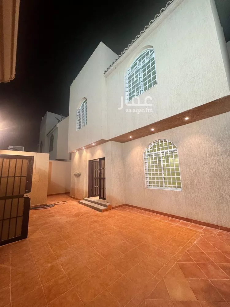 فيلا للإيجار في شارع العبدلي, حي العقيق, مدينة الرياض, منطقة الرياض