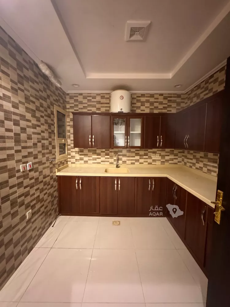 شقة للإيجار في شارع أرطأة بن كعب, حي العقيق, مدينة الرياض, منطقة الرياض 5