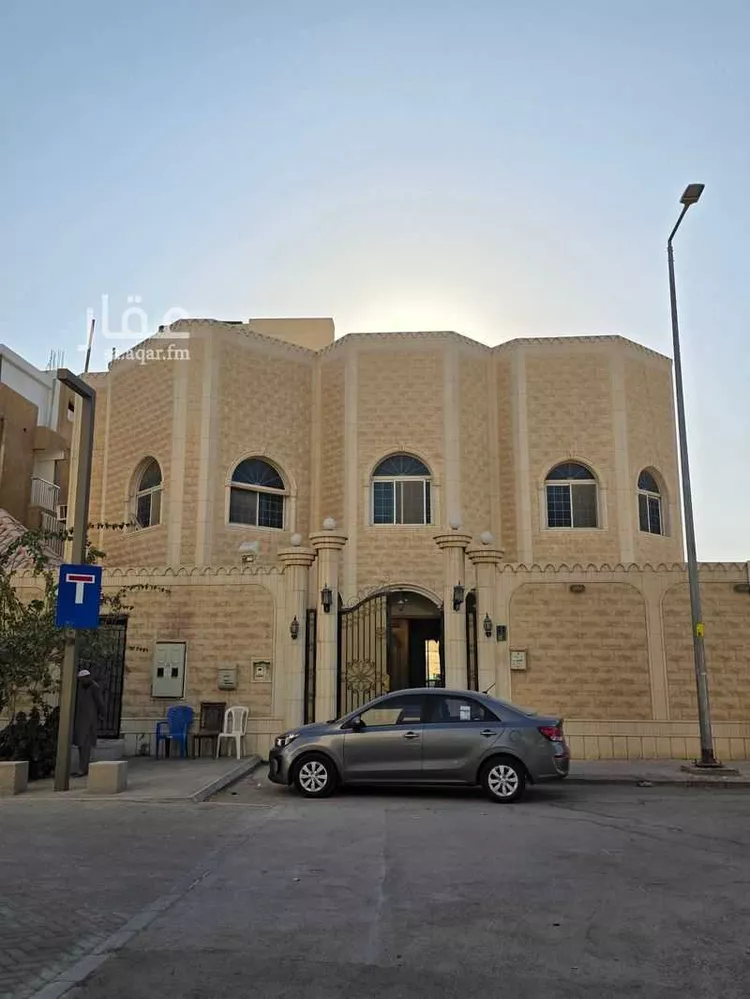 فيلا للإيجار في شارع إياس بن عمرو, حي السليمانية, مدينة الرياض, منطقة الرياض