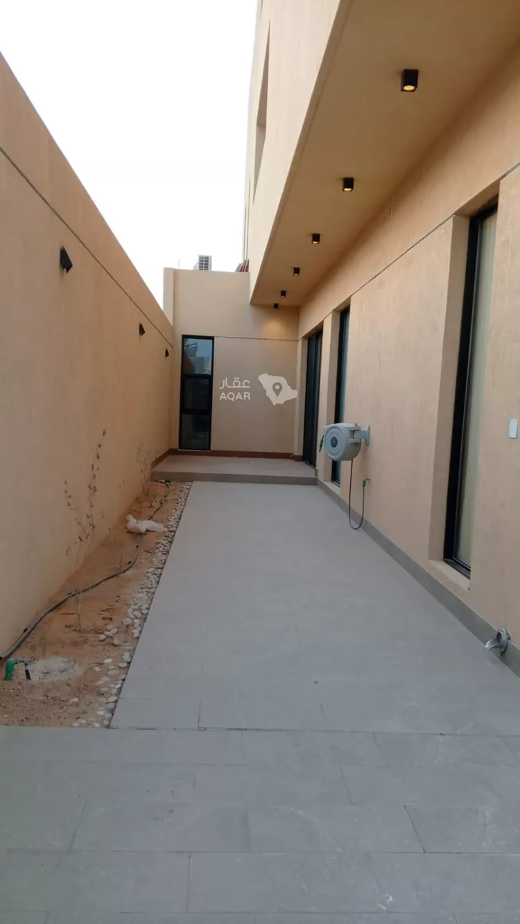 فيلا للإيجار في شارع شهيد الدين ثم الوطن محمد يحيى محمد الب, حي العارض, مدينة الرياض, منطقة الرياض 13